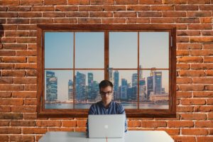 10年以上IT企業にいる私がソフトハウス、SIer、自社サービスについて思ったこと